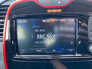 Used 2016 Renault Captur Signature Nav Red - Interior and Exterior details 17