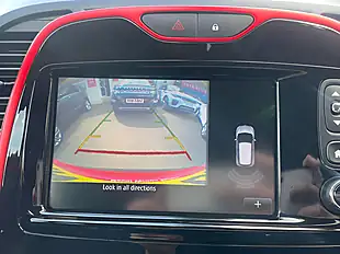 Used 2016 Renault Captur Signature Nav Red - Interior and Exterior details 15