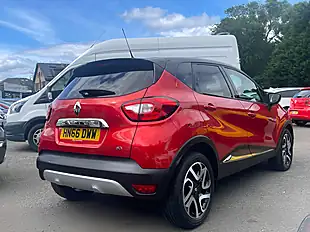 Used 2016 Renault Captur Signature Nav Red - Interior and Exterior details 6