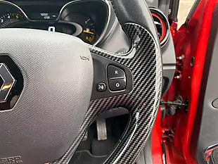 Used 2016 Renault Captur Signature Nav Red - Interior and Exterior details 14