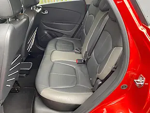 Used 2016 Renault Captur Signature Nav Red - Interior and Exterior details 18