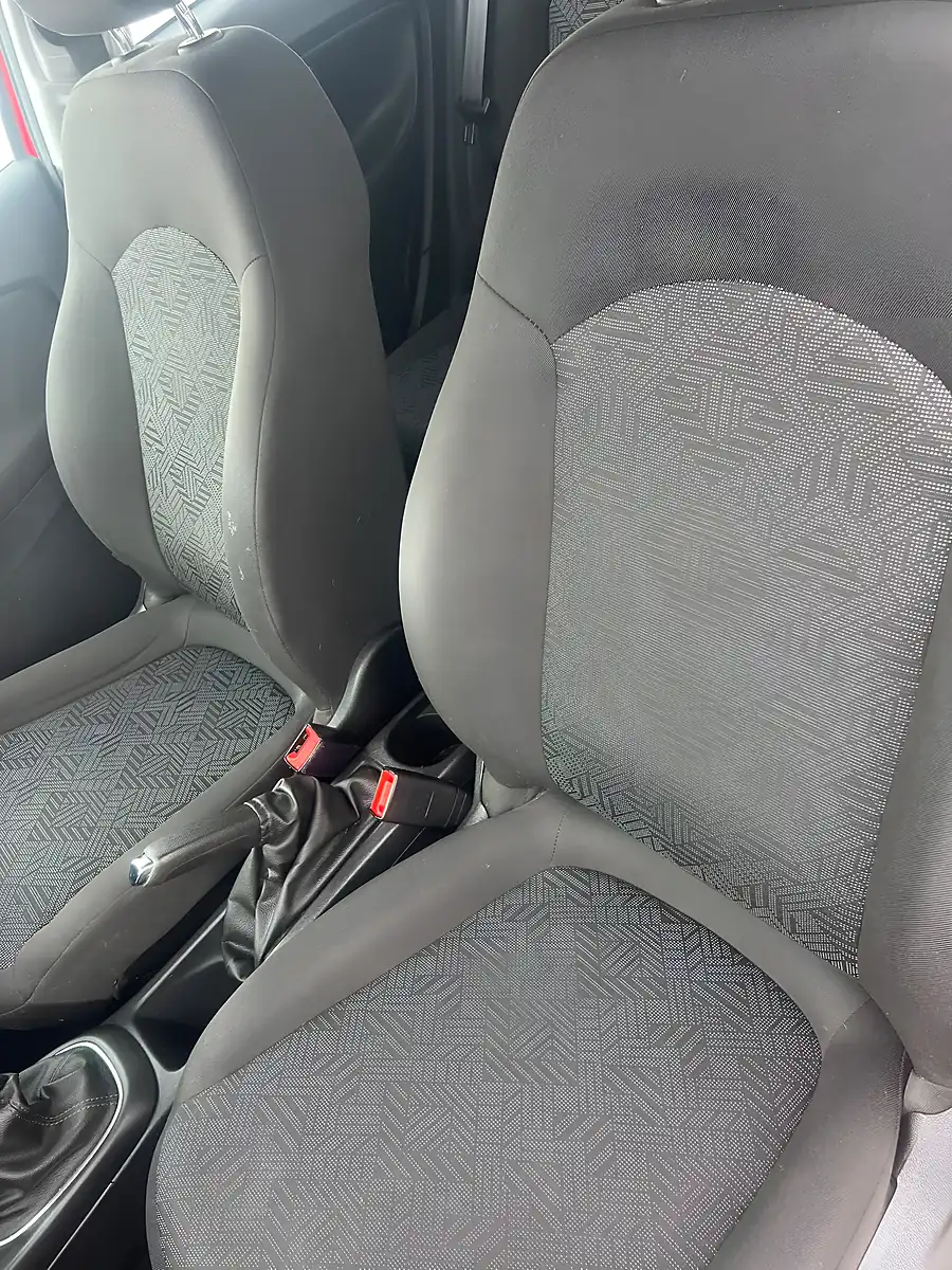 Used 2016 Renault Clio Dynamic S Nav - Interior and Exterior details 7