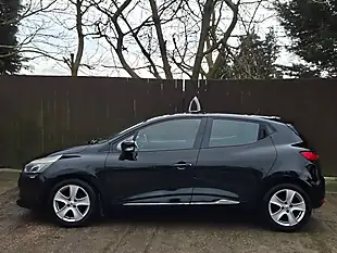 Used 2016 Renault Clio Dynamique Nav Black - Interior and Exterior details 5