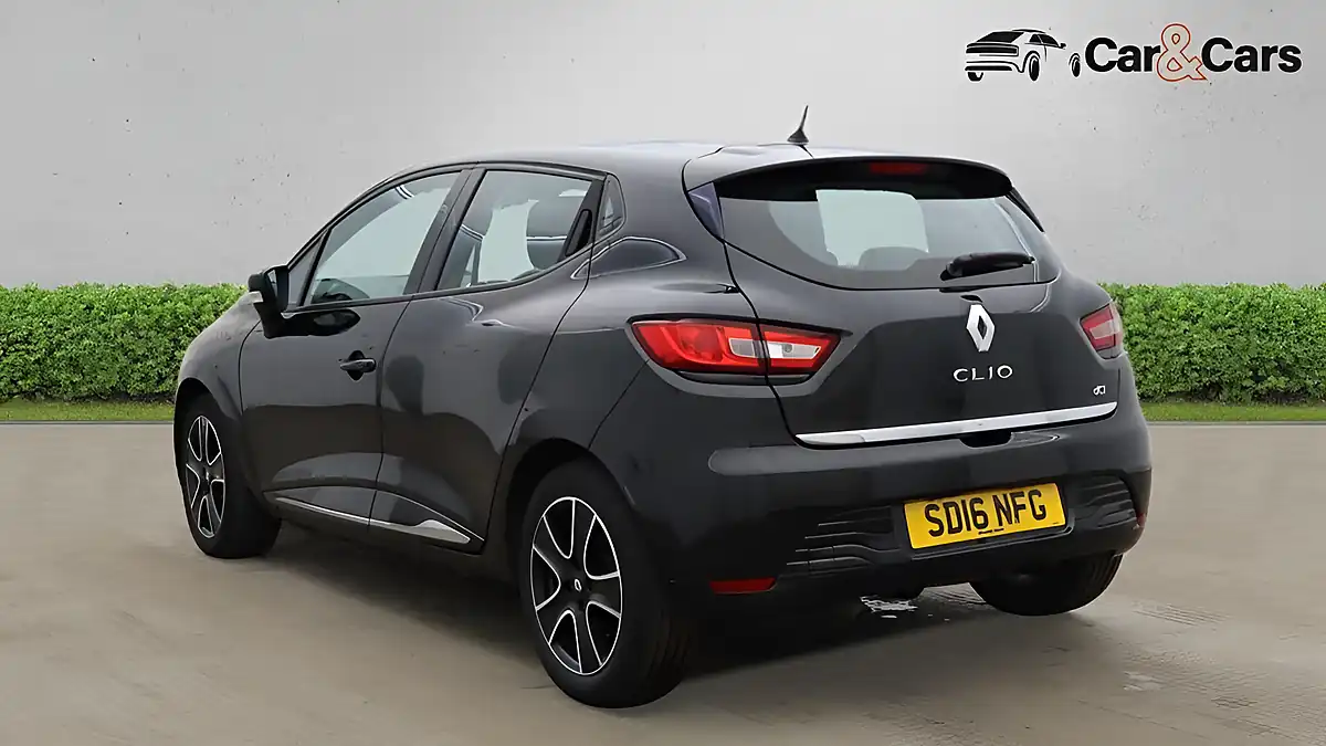 Used 2016 Renault Clio Dynamique Nav Black - Interior and Exterior details 3