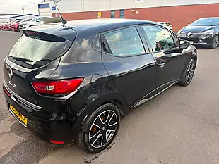 Used 2016 Renault Clio Dynamique Nav Black - Interior and Exterior details 12