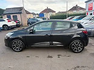 Used 2016 Renault Clio Dynamique Nav Black - Interior and Exterior details 14