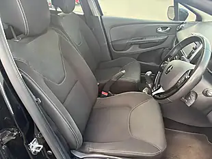 Used 2016 Renault Clio Dynamique Nav Black - Interior and Exterior details 7