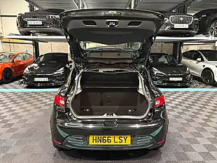 Used 2016 Renault Clio Dynamique Nav Black - Interior and Exterior details 14