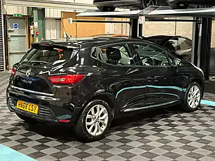 Used 2016 Renault Clio Dynamique Nav Black - Interior and Exterior details 7