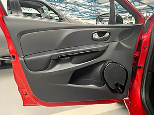 Used 2016 Renault Clio Dynamique Nav Flame Red - Interior and Exterior details 10