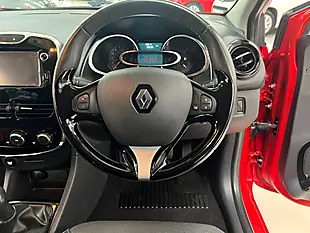 Used 2016 Renault Clio Dynamique Nav Flame Red - Interior and Exterior details 14