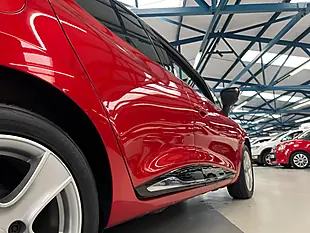 Used 2016 Renault Clio Dynamique Nav Flame Red - Interior and Exterior details 18