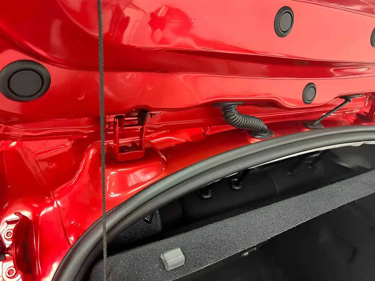 Used 2016 Renault Clio Dynamique Nav Flame Red - Interior and Exterior details 19