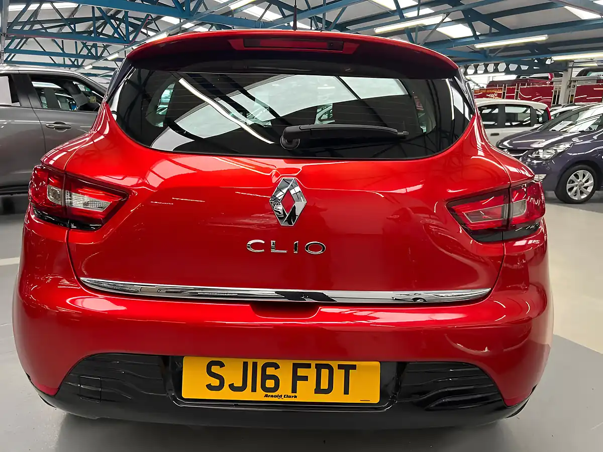 Used 2016 Renault Clio Dynamique Nav Flame Red - Interior and Exterior details 6
