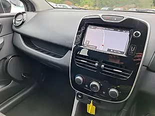 Used 2016 Renault Clio Dynamique Nav Grey - Interior and Exterior details 16