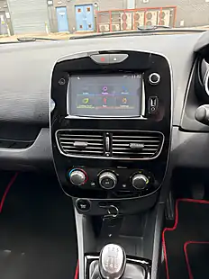Used 2016 Renault Clio Dynamique Nav Red - Interior and Exterior details 14