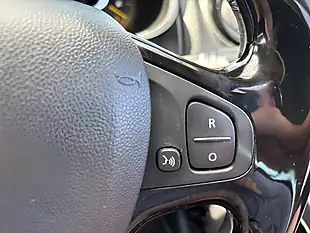 Used 2016 Renault Clio Dynamique Nav Red - Interior and Exterior details 17