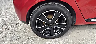 Used 2016 Renault Clio Dynamique Nav Red - Interior and Exterior details 20