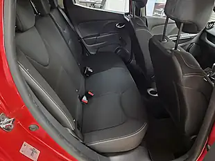 Used 2016 Renault Clio Dynamique Nav Red - Interior and Exterior details 14