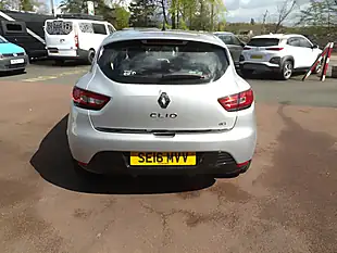 Used 2016 Renault Clio Dynamique Nav Silver - Interior and Exterior details 8