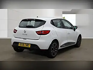 Used 2016 Renault Clio Dynamique Nav White - Interior and Exterior details 3