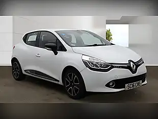 Used 2016 Renault Clio Dynamique Nav White - Interior and Exterior details 4