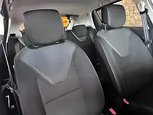 Used 2016 Renault Clio Dynamique Nav White - Interior and Exterior details 11