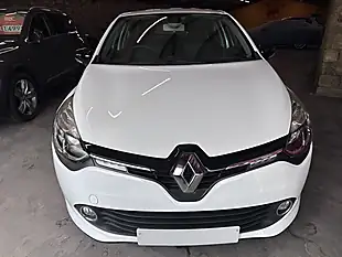 Used 2016 Renault Clio Dynamique Nav White - Interior and Exterior details 2