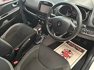 Used 2016 Renault Clio Dynamique Nav White - Interior and Exterior details 10