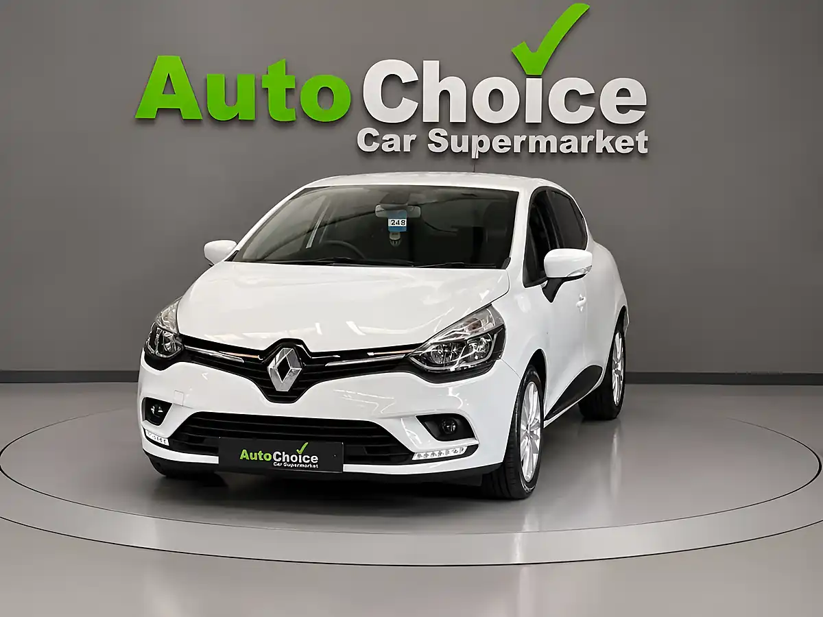 Used 2016 Renault Clio Dynamique Nav White - Interior and Exterior details 3
