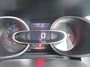 Used 2016 Renault Clio Dynamique Nav White - Interior and Exterior details 10
