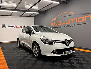 Used 2016 Renault Clio Dynamique Nav White - Interior and Exterior details 7