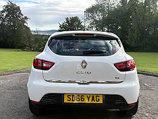 Used 2016 Renault Clio Dynamique Nav White - Interior and Exterior details 18