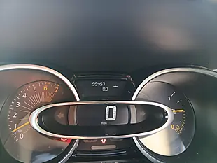 Used 2016 Renault Clio Dynamique Nav White - Interior and Exterior details 15