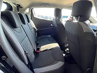 Used 2016 Renault Clio Dynamique S Nav Black - Interior and Exterior details 18