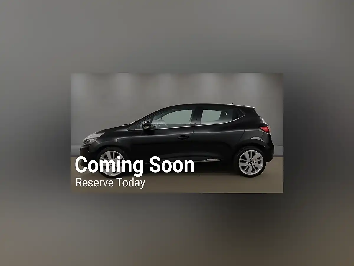 Used 2016 Renault Clio Dynamique S Nav Black - Interior and Exterior details 3