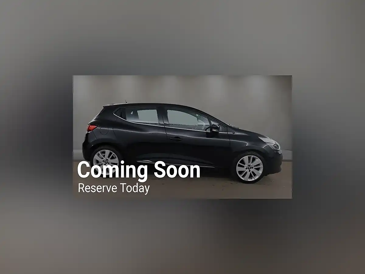 Used 2016 Renault Clio Dynamique S Nav Black - Interior and Exterior details 6