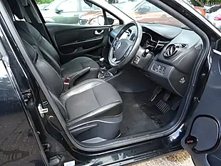 Used 2016 Renault Clio Dynamique S Nav Black - Interior and Exterior details 20