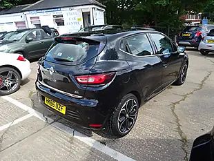 Used 2016 Renault Clio Dynamique S Nav Black - Interior and Exterior details 7