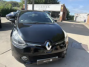 Used 2016 Renault Clio Dynamique S Nav Black - Interior and Exterior details 7