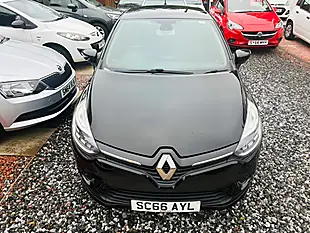 Used 2016 Renault Clio Dynamique S Nav Black - Interior and Exterior details 3