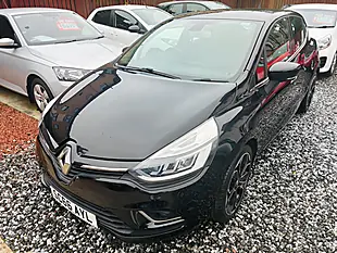 Used 2016 Renault Clio Dynamique S Nav Black - Interior and Exterior details 5