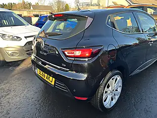 Used 2016 Renault Clio Dynamique S Nav Diamond Black - Interior and Exterior details 20