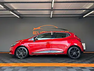 Used 2016 Renault Clio Dynamique S Nav Red - Interior and Exterior details 6