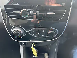 Used 2016 Renault Clio Dynamique S Nav Red - Interior and Exterior details 14