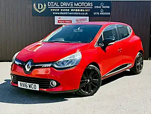 Used 2016 Renault Clio Dynamique S Nav Red - Interior and Exterior details 3