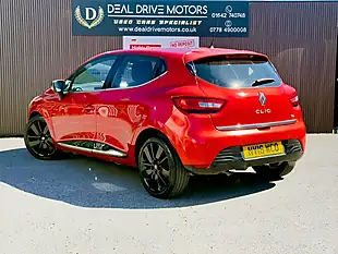 Used 2016 Renault Clio Dynamique S Nav Red - Interior and Exterior details 5