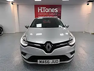 Used 2016 Renault Clio Dynamique S Nav Silver - Interior and Exterior details 19