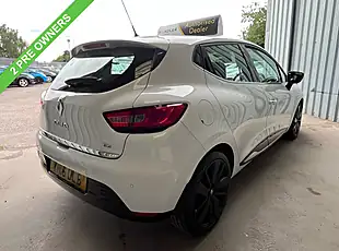 Used 2016 Renault Clio Dynamique S Nav White - Interior and Exterior details 3