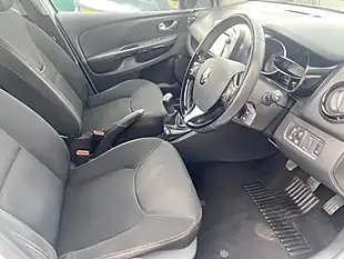 Used 2016 Renault Clio Dynamique White - Interior and Exterior details 15